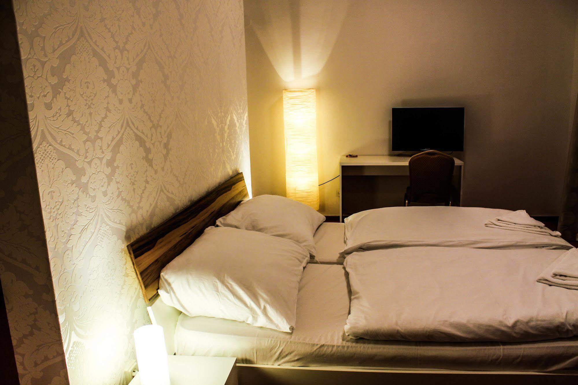 Hotel Modena 3*