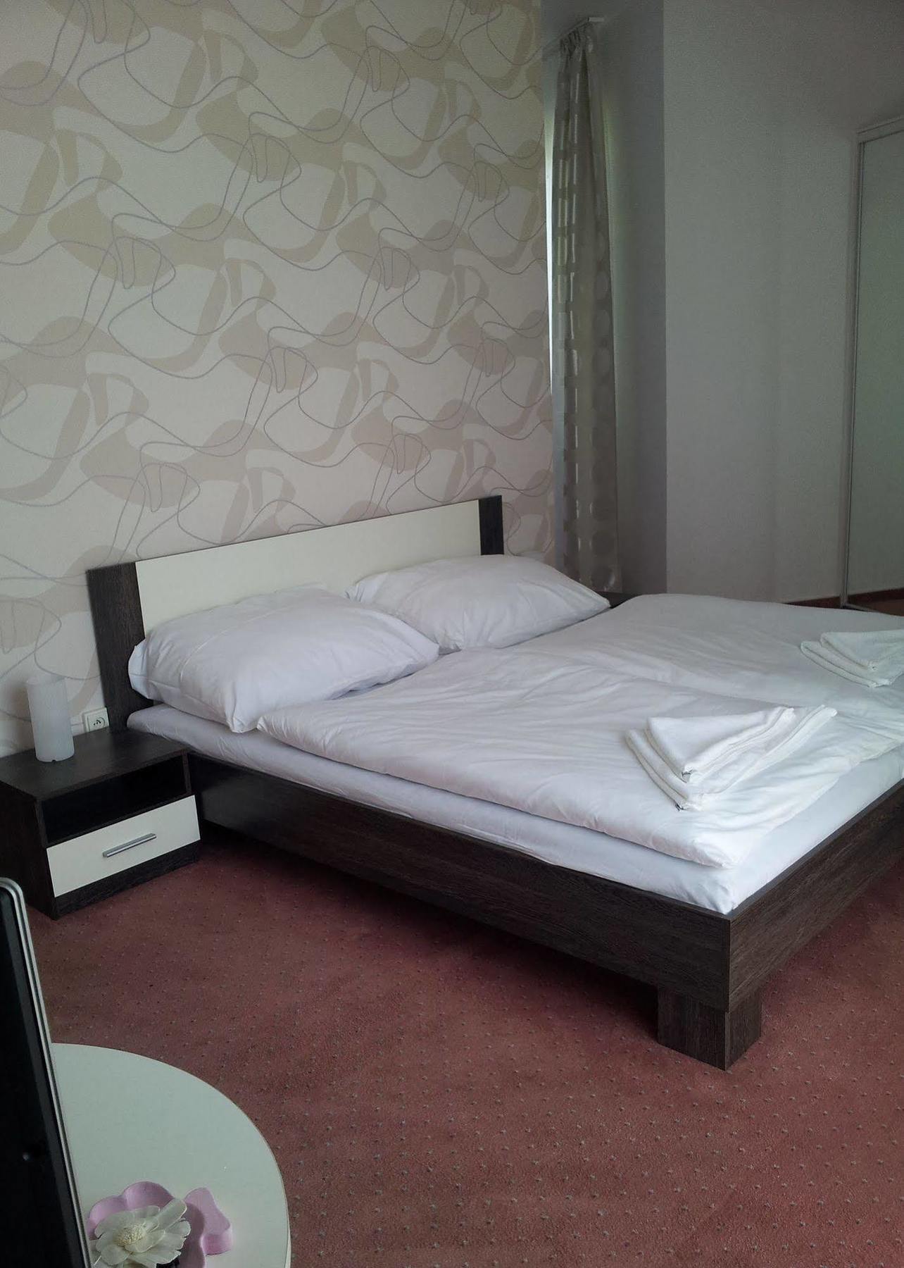 Modena Hotel 3*